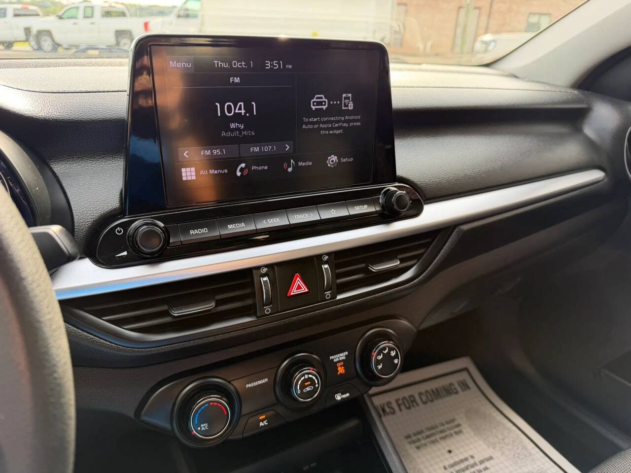 Used 2022 Kia Forte LXS FWD image 14