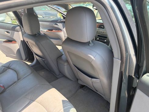 Used 2007 Buick LaCrosse CXL w/ Driver Confidence Package FWD image 12