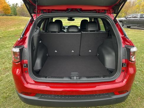New 2026 Jeep Compass Limited AWD/4WD image 6