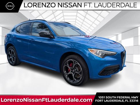 Used 2022 Alfa Romeo Stelvio Veloce image 1