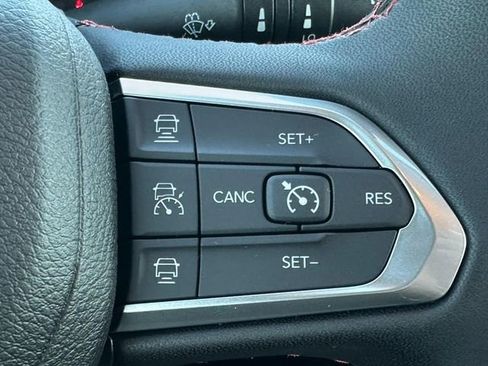 New 2026 Jeep Compass Trailhawk image 12