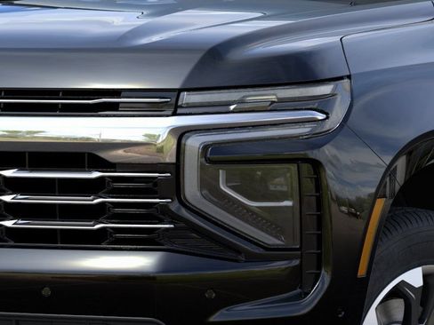 New 2026 Chevrolet Suburban LT w/ Comfort Package RWD image 10