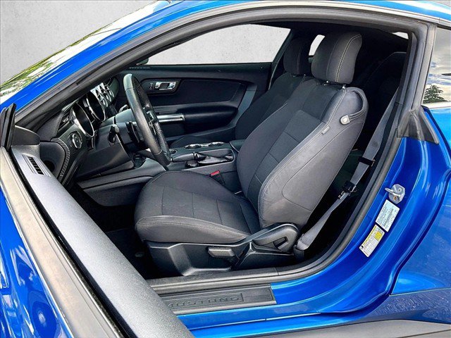 Used 2017 Ford Mustang Coupe RWD image 24