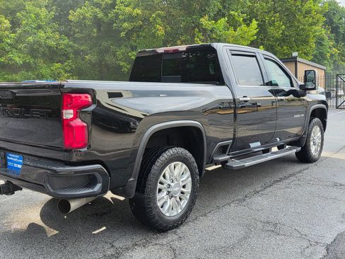 Used 2020 Chevrolet Silverado 2500 High Country w/ Z71 Off-Road Package AWD/4WD image 36