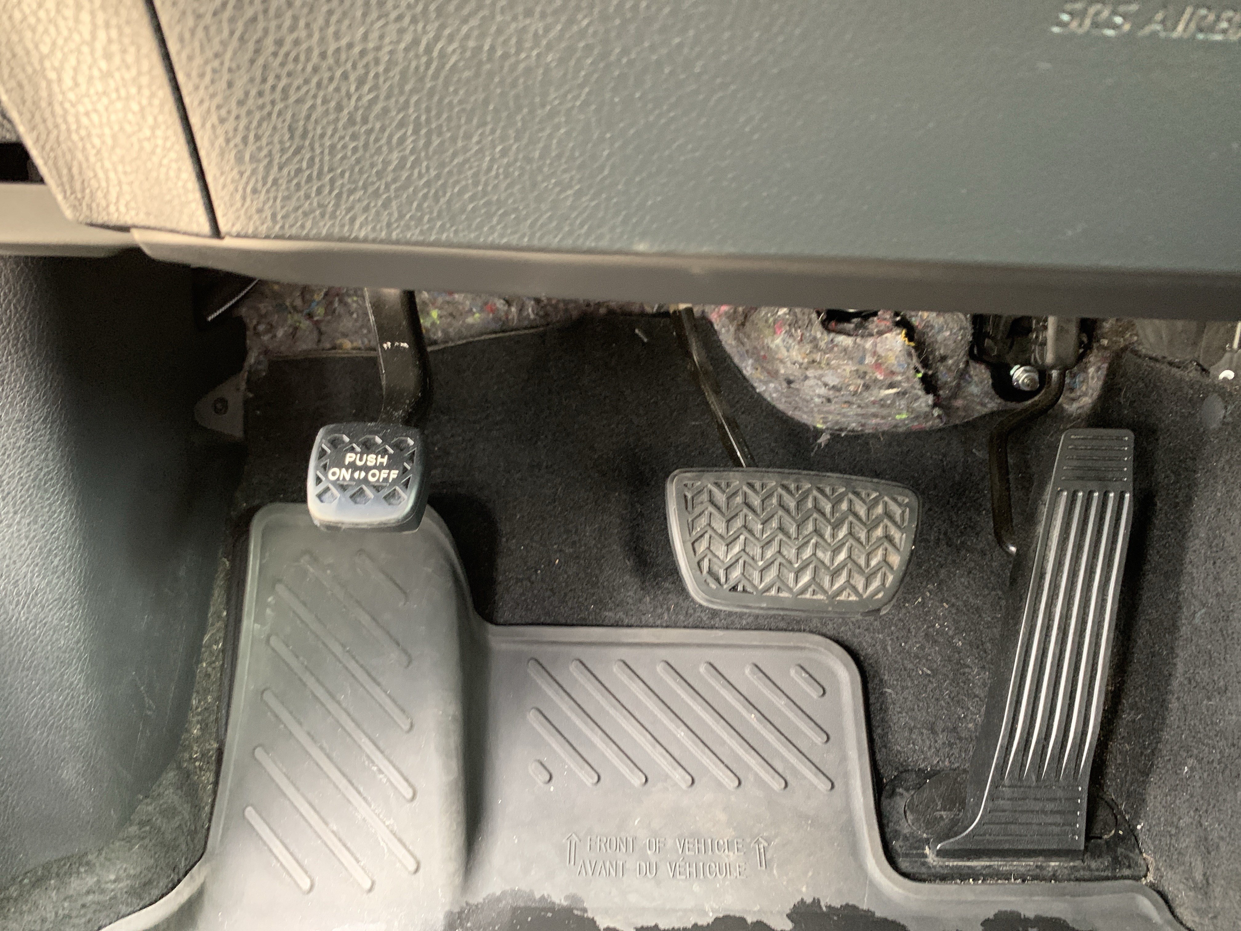 Used 2021 Toyota Camry SE FWD image 17