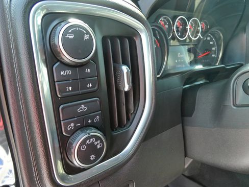 Used 2019 Chevrolet Silverado 1500 LT w/ All-Star Edition AWD/4WD image 25