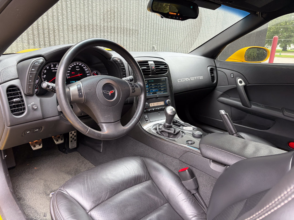 Used 2010 Chevrolet Corvette ZR1 w/ Preferred Equipment Group RWD image 11