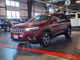 Used 2019 Jeep Cherokee Limited w/ Luxury Group image 3