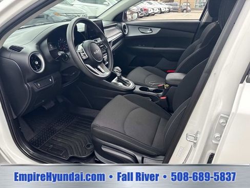 Used 2024 Kia Forte LXS FWD image 17