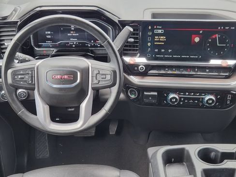 Used 2025 GMC Sierra 1500 SLT RWD image 27
