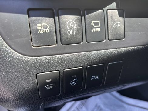 Used 2017 Toyota Highlander Limited Platinum AWD/4WD image 29