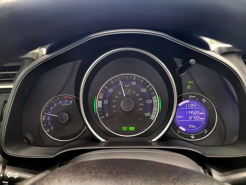 Used 2015 Honda Fit EX image 31