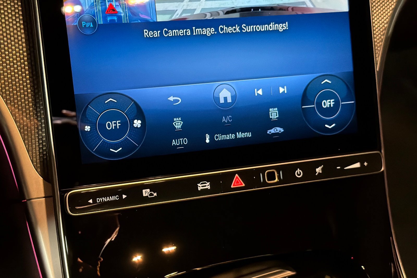 New 2027 Mercedes-Benz CLE 300 4MATIC Coupe image 18