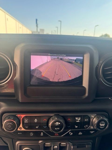 Used 2021 Jeep Wrangler Unlimited Sport AWD/4WD image 20