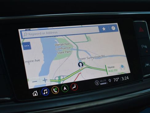 Certified 2022 Buick Enclave Essence w/ Sport Touring Edition image 17