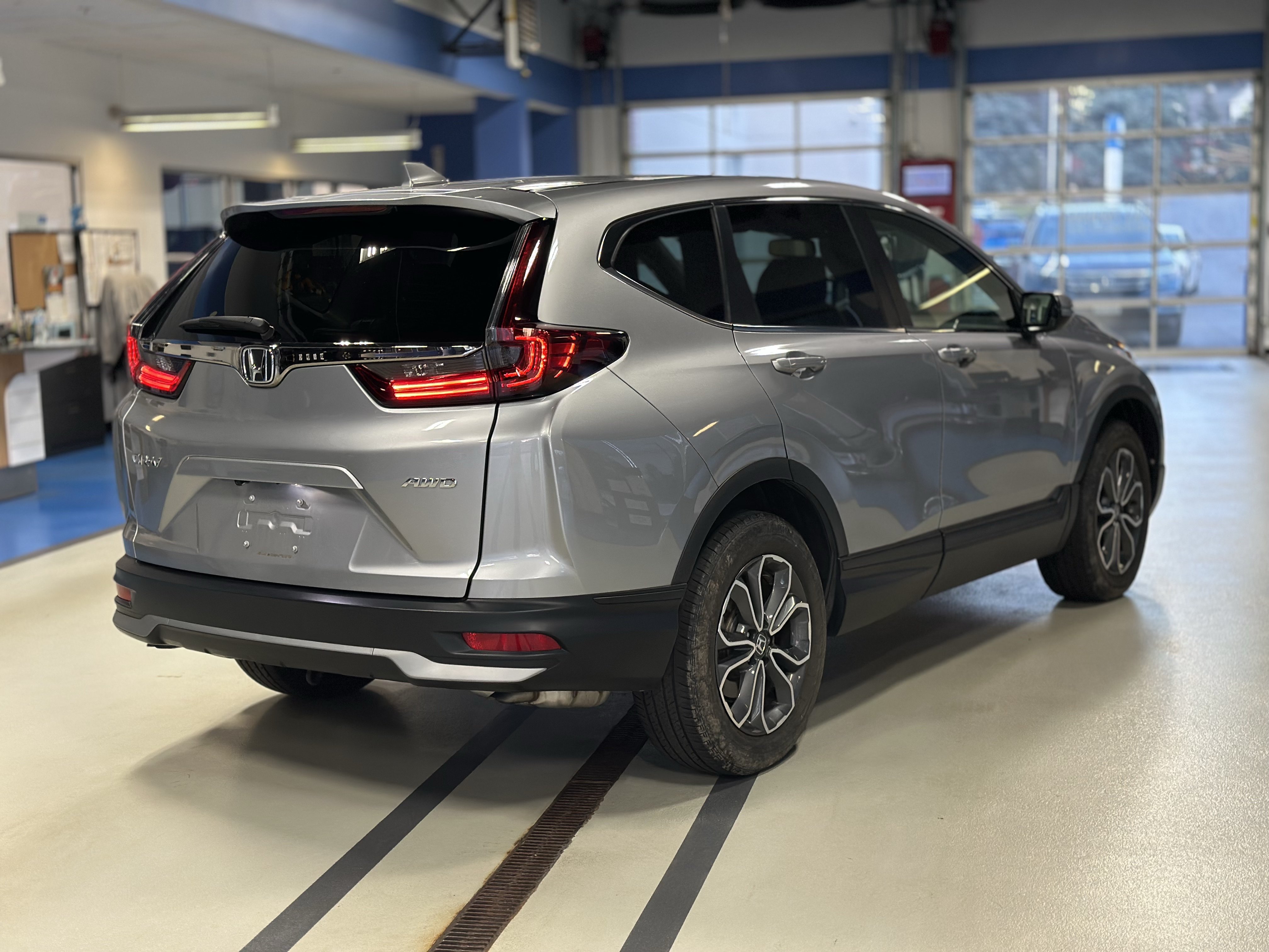 Used 2022 Honda CR-V EX-L image 5