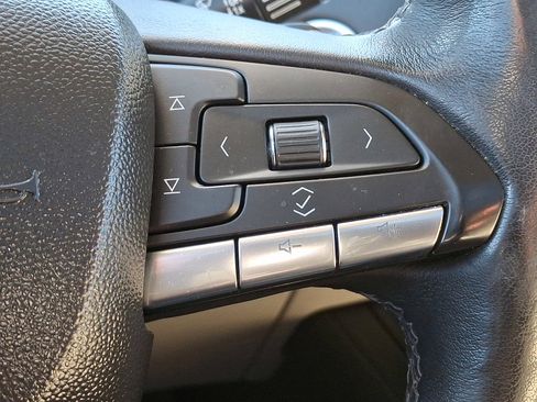 Certified 2023 Cadillac XT4 Luxury w/ Cold Weather Package image 29