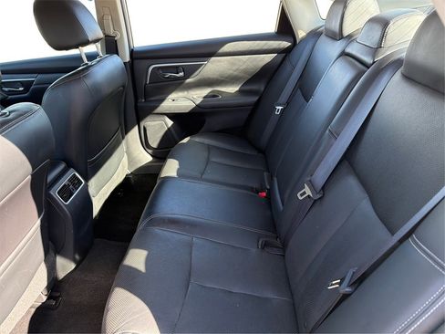 Used 2017 Nissan Altima 2.5 SL image 11