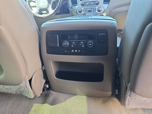 Used 2015 GMC Yukon XL SLT w/ Open Road Package image 13