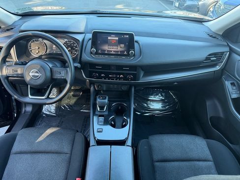 Used 2024 Nissan Rogue SV FWD image 26