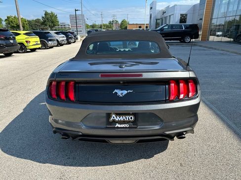 Used 2020 Ford Mustang Premium RWD image 8