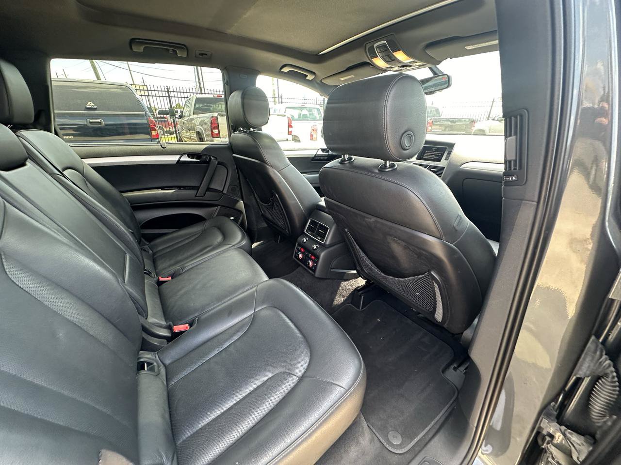 Used 2013 Audi Q7 3.0T S line Prestige w/ Technology Pkg AWD/4WD image 55
