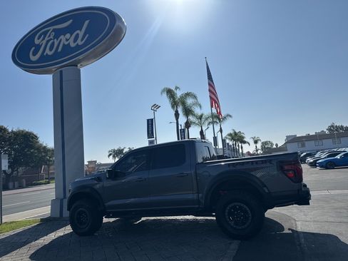 Used 2025 Ford F150 Raptor image 26