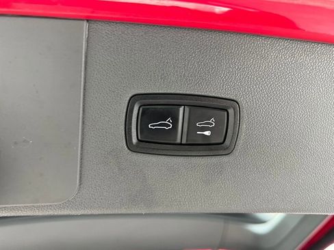 Used 2021 Porsche Cayenne image 27