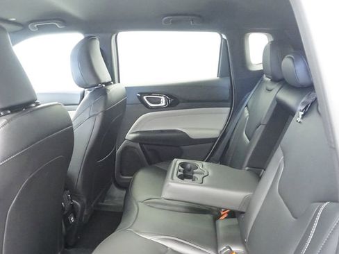 New 2026 Jeep Compass Limited image 28