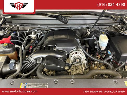 Used 2011 GMC Yukon Denali image 61