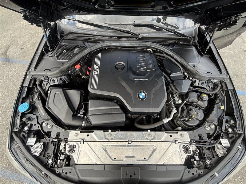 Used 2021 BMW 330i Sedan w/ Driving Assistance Package RWD image 13