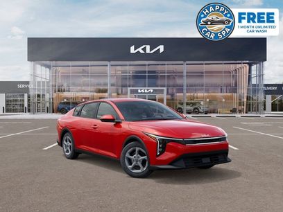 New 2025 Kia K4 LXS