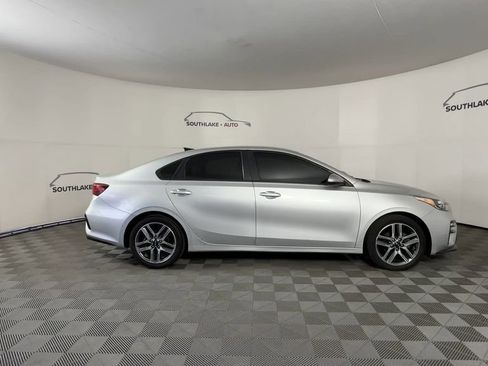 Used 2019 Kia Forte S FWD image 9