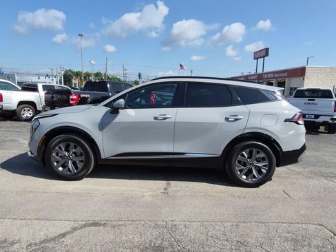 Used 2023 Kia Sportage SX FWD image 5