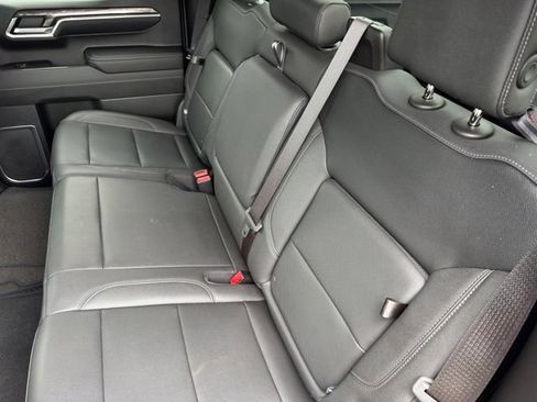 Used 2023 Chevrolet Silverado 1500 LTZ AWD/4WD image 8