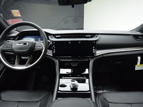 New 2026 Jeep Grand Cherokee L Limited image 38