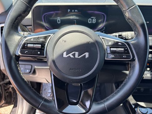Used 2025 Kia Seltos S FWD image 29