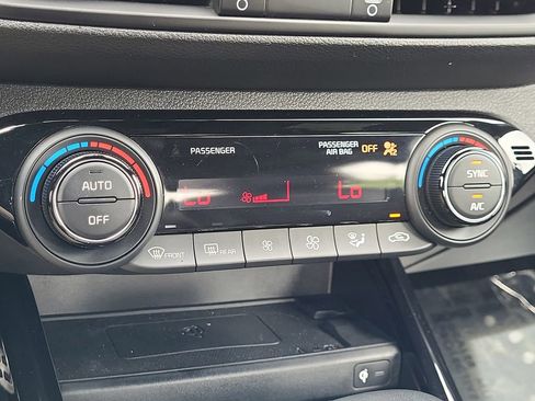 Certified 2023 Kia Forte GT-Line w/ GT-Line Premium Package FWD image 26