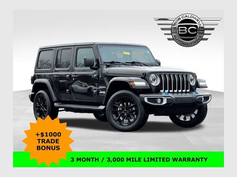 Used 2021 Jeep Wrangler Unlimited Sahara w/ Dual Top Group AWD/4WD image 1
