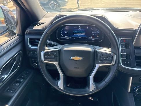Used 2024 Chevrolet Suburban LT AWD/4WD image 13