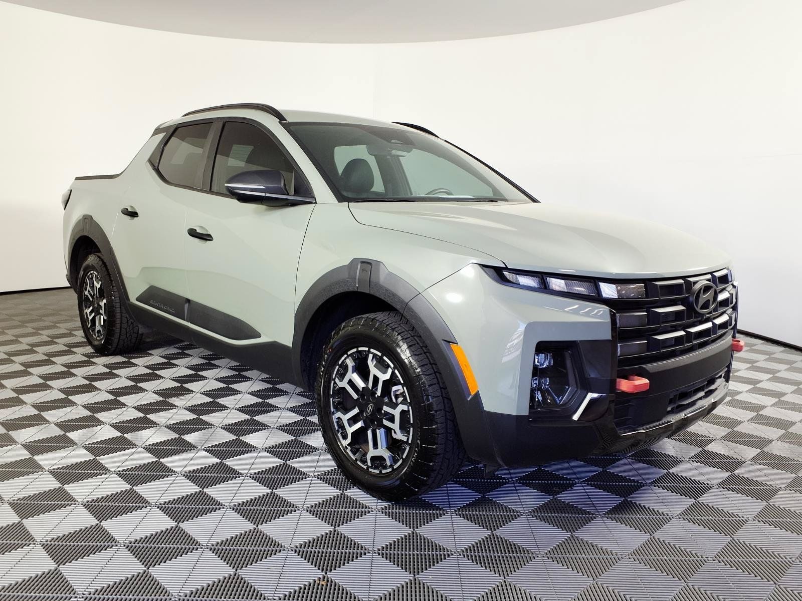 Certified 2025 Hyundai Santa Cruz XRT AWD/4WD image 3