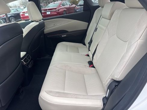 Certified 2025 Lexus RX 350 350h Luxury image 33