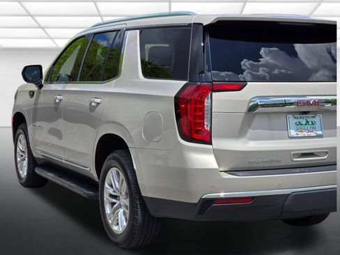 Used 2023 GMC Yukon SLT AWD/4WD image 52