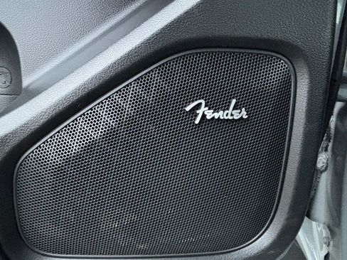 Used 2023 Nissan Frontier PRO-4X w/ Pro Convenience Package image 12