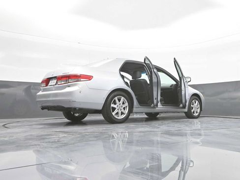 Used 2004 Honda Accord EX image 45