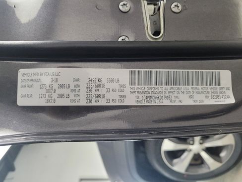 Used 2019 Jeep Cherokee Limited w/ Luxury Group image 33