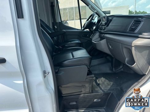 Used 2025 Ford Transit 250 148 High Roof RWD image 13