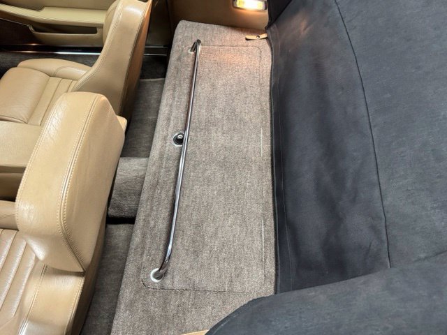 Used 1990 Jaguar XJS V12 Convertible RWD image 28