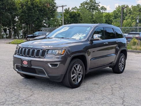 Used 2021 Jeep Grand Cherokee Limited AWD/4WD image 10