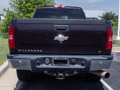 Used 2008 Chevrolet Silverado 2500 LT w/ 2LT Convenience Package AWD/4WD image 5